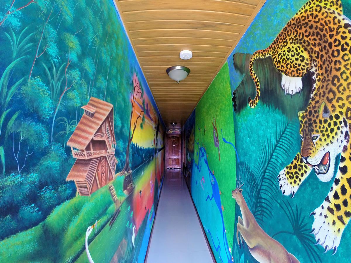 Hostal La Esperanza Leticia Bagian luar foto